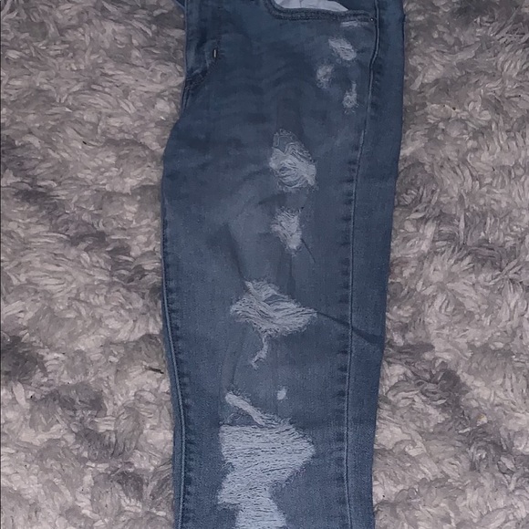 Light Washed Ripped Jeans - Picture 2 of 3